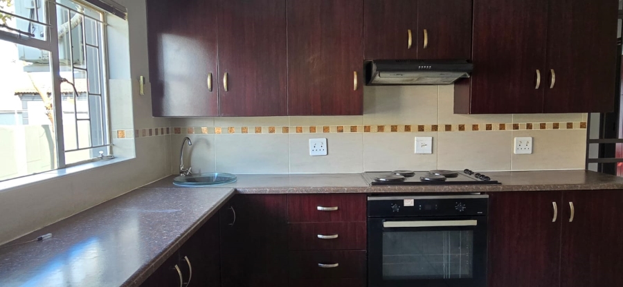 2 Bedroom Property for Sale in Flamwood North West